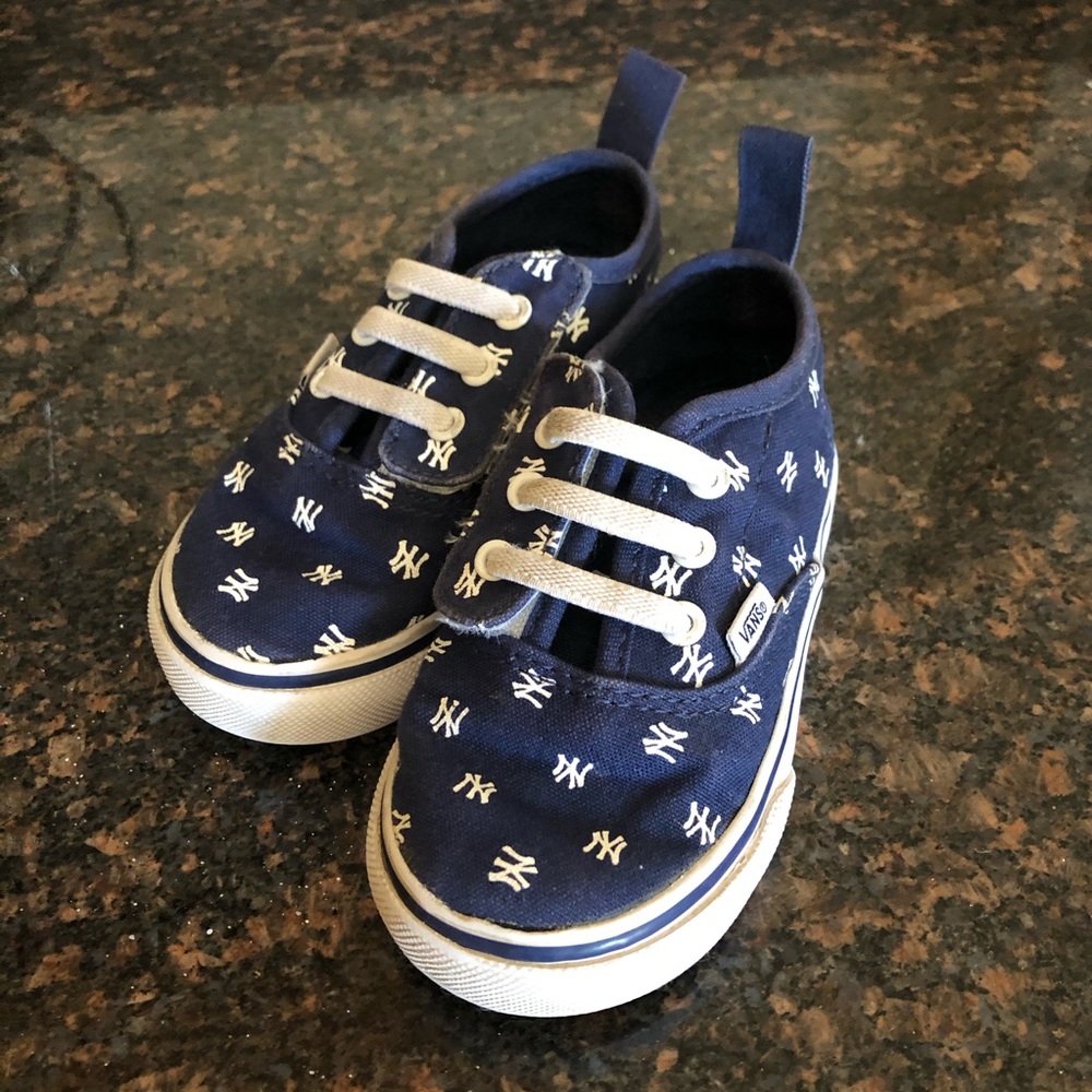 New York Yankees Toddler 7 Vans Off The Wall Shoes